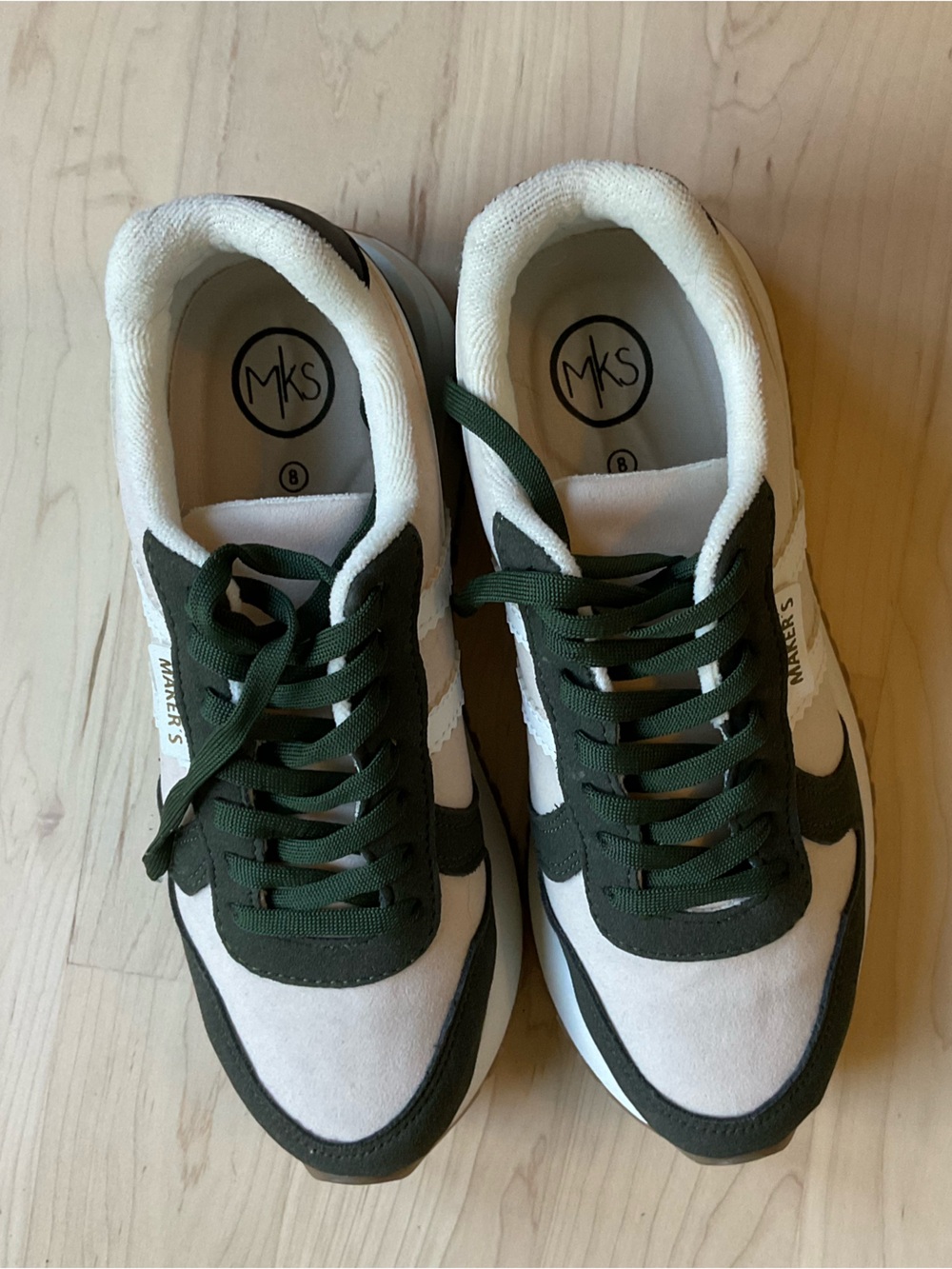 Women’s fashion tennis shoes. Cream and olive green.